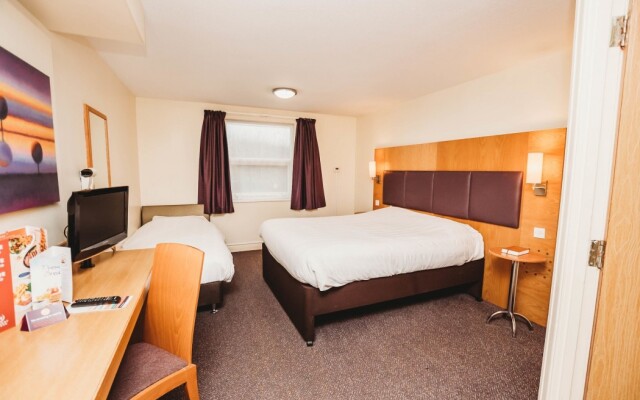 Purple Roomz Preston South
