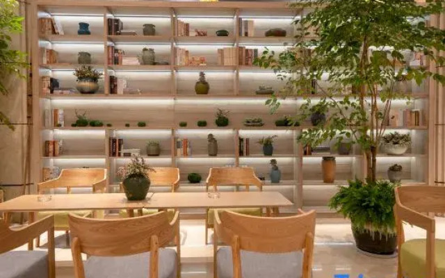 Maureen Hotel selected (Ningxiang feicuihu)