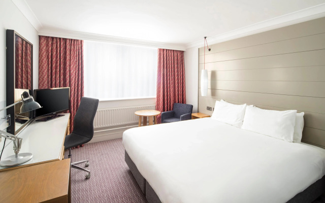 Holiday Inn Peterborough West by IHG