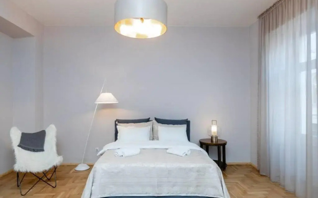 Stylish 2BR apt in the heart of old Tbilisi