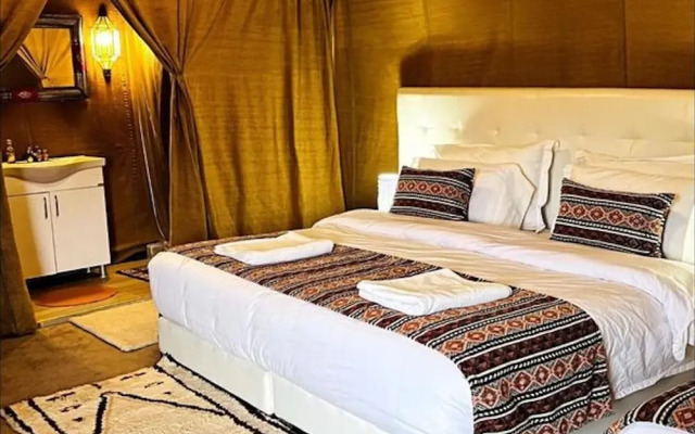 Saharian Luxury Camp