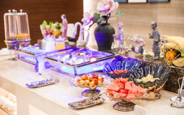 Metropolo Jinjiang Hotels (Xuzhou Railway Station, Suning Plaza, Chudu)