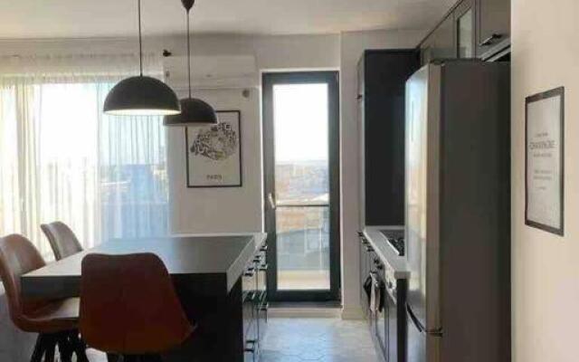 Modern 2-bedroom apartment in new residence