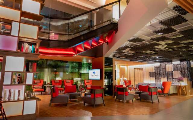 Park Plaza Bangkok Soi 18