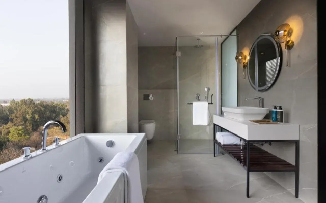 Mercure Chandigarh Tribune Chowk