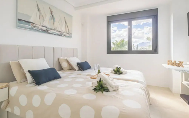 Sunset Golf Apartments