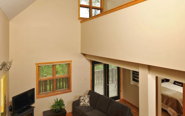 Elk Lake Eco Centre