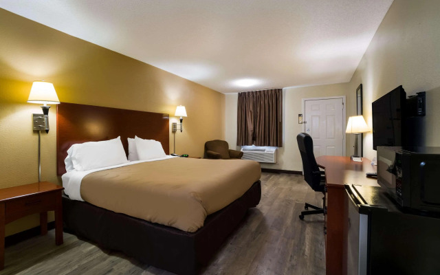 Econo Lodge Brownsville