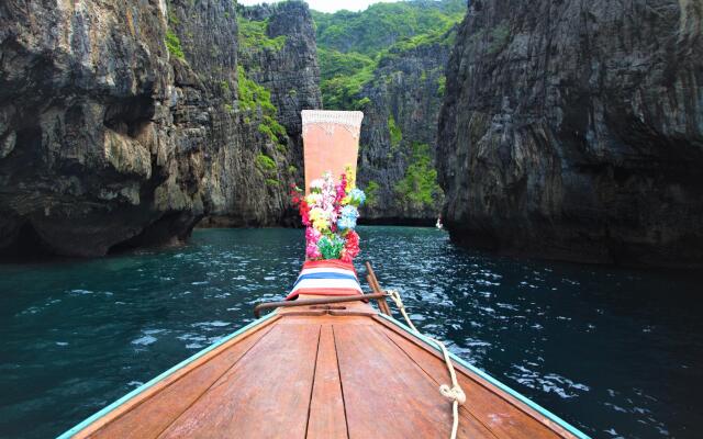 Phi Phi Natural Resort