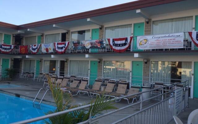 Panoramic Motel & Apartments