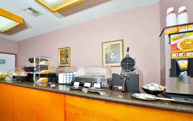 OYO Hotel Ingleside TX