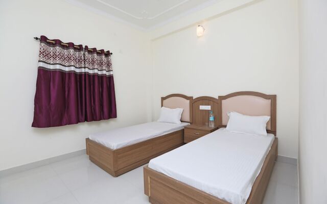 OYO 44618 Paradise Guest House