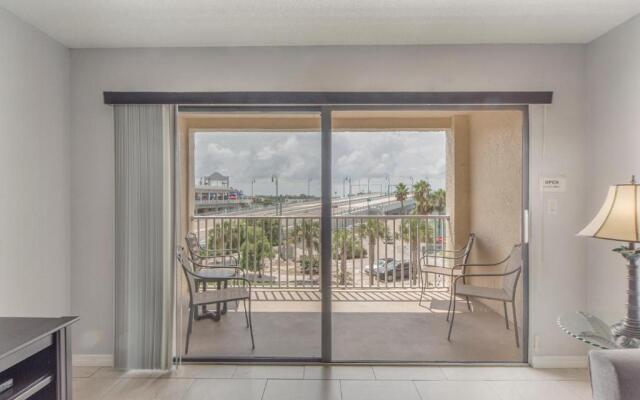 203 Beach Place Condos