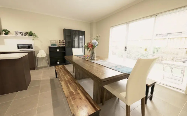 Newly Modern Home for Big Group near SC