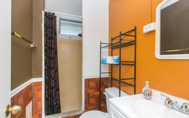 Hawaiian Ebbtide Condos