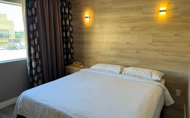 Garden Suite Hotel