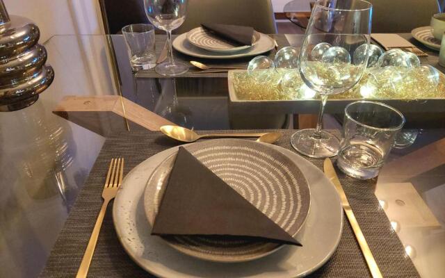 LAAX central holiday apartment with pool & sauna