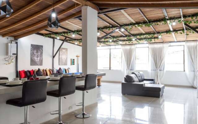 Penthouse 3rd Floor Lleras