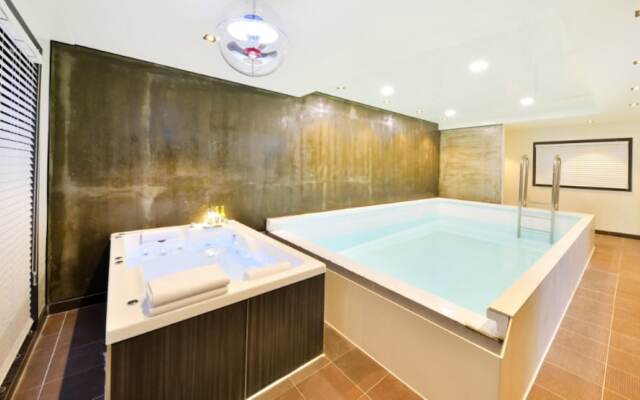 Ruhe Pool Villa