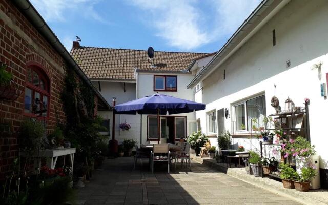 B7 Selfkant Bed & Breakfast