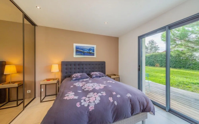 Dream 5BD Villa for Families Geneva 14KM