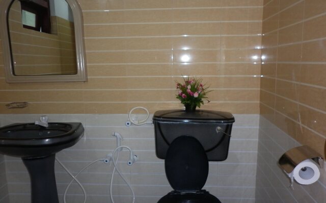 Thisara Guest House