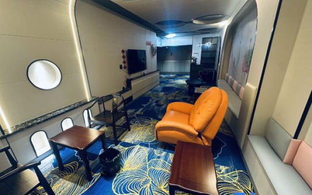 Yue'erwan Business Hotel