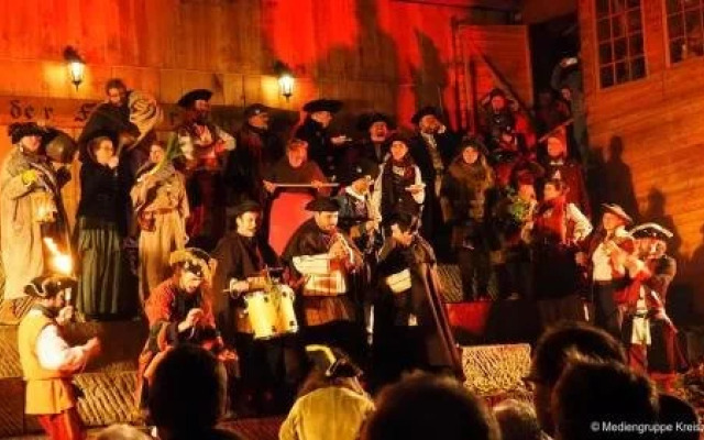 Hotelschiff Nedeva Bremen