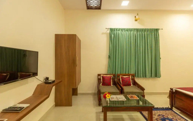 KSTDC Hotel Mayura Adilshahi Bijapur