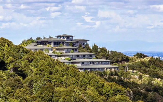 Hillside And Nature Resort