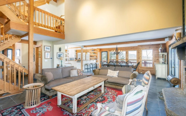 Wapiti Mountain Escape
