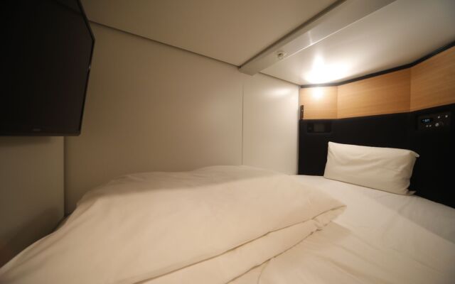 global cabin Hamamatsu