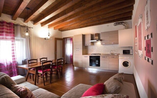 Verona For Rent Attico Arena