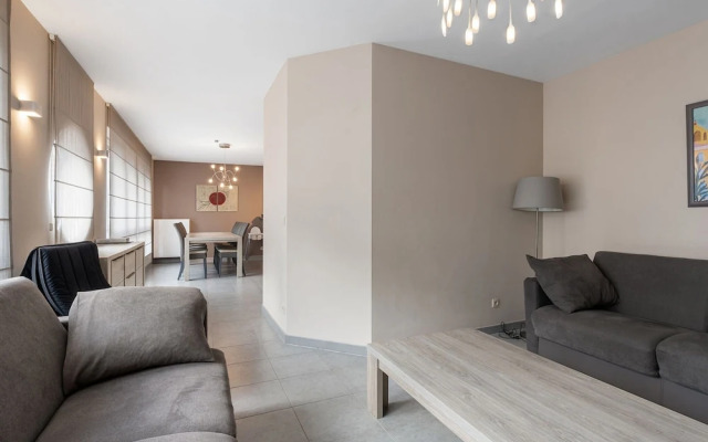 Spacious Ground Floor Apartment for Family