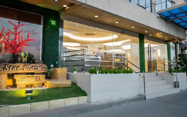 Star Plaza Hotel