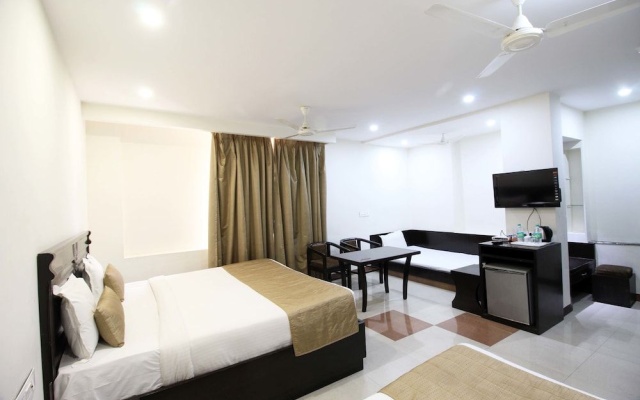 Usha Kiran Palace Hotel & Towers – Guest Rooms – Agra