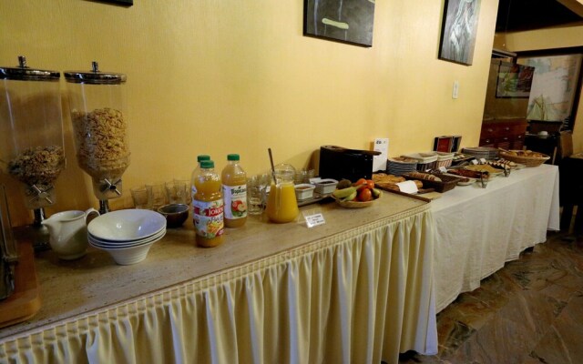 Hotel De la Corniche