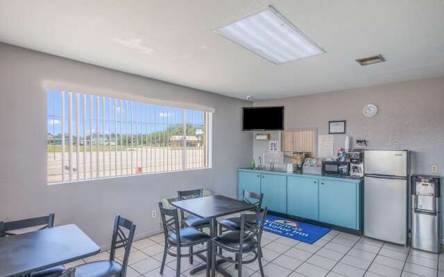 Americas Best Value Inn Giddings