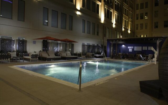 Fairfield Inn & Suites by Marriott Dallas Downtown