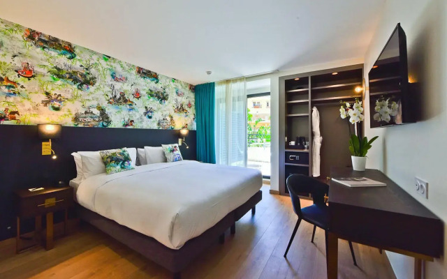 Hotel La Villa Port d Antibes & Spa