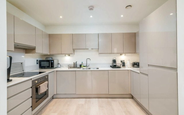 Gorgeous Wembley Flat