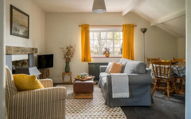 The Stables - Charming 15th Century Rural Bolthole, Newton Abbot