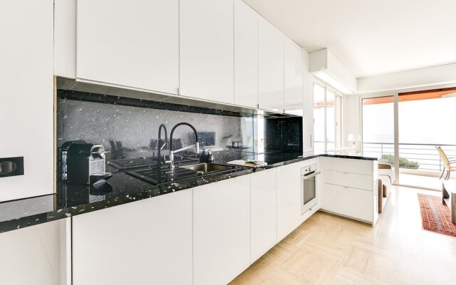 Le Roc Apartment 2 - Near Palace of Festivals and Conferences