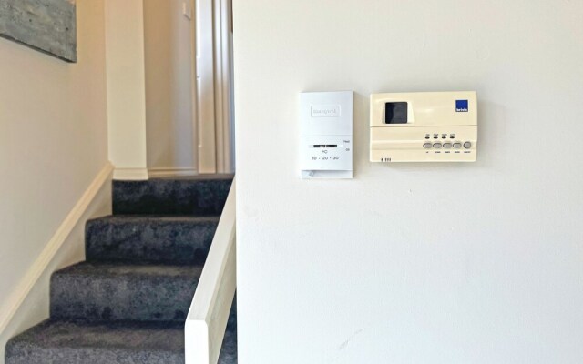 Exquisite 2BR Staycation Ringwood