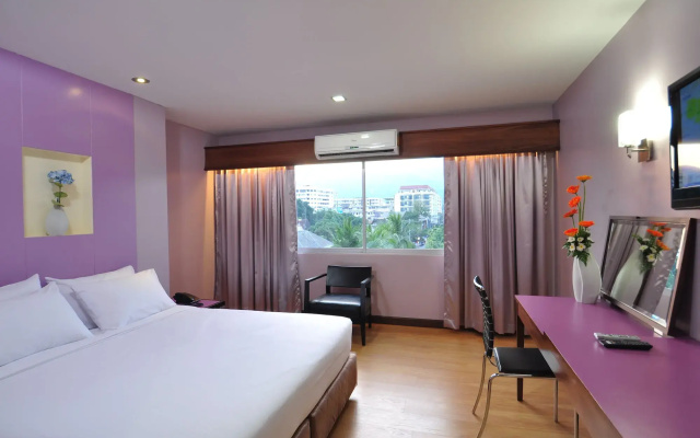Mayflower Grande Hotel Chiang Mai