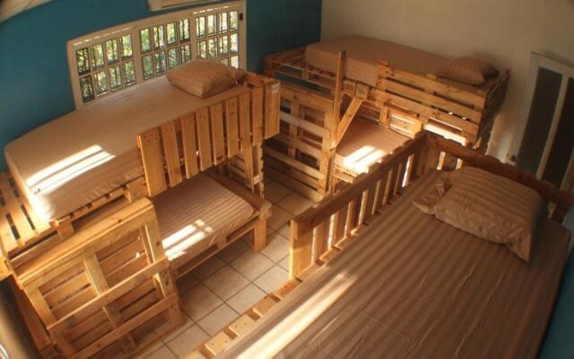 Panama Beach Lodge - Hostel - Adults Only