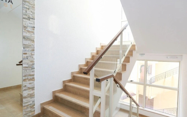 Apartment Status 3