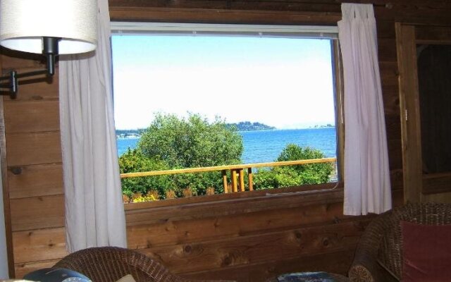 The Beach House Bed & Breakfast