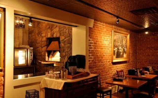 Publick House Hotel Inc.