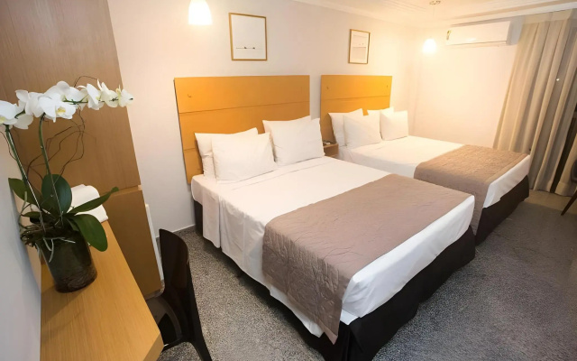 Regency Copacabana Hotel
